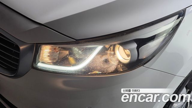 Kia Canival 2016 — photo 8