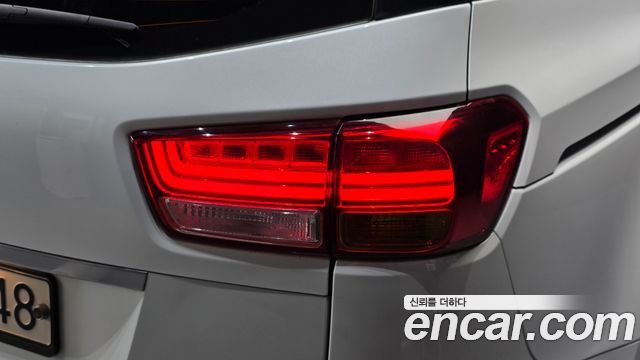 Kia Canival 2016 — photo 9