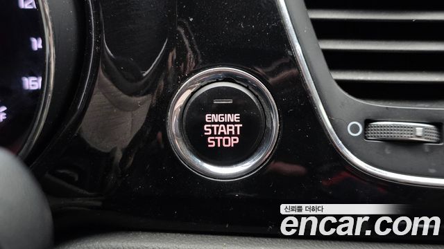 Kia Canival 2016 — photo 30