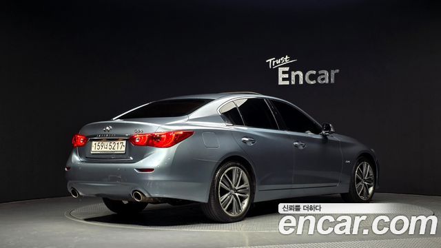 Infiniti Q50 2015 — photo 2