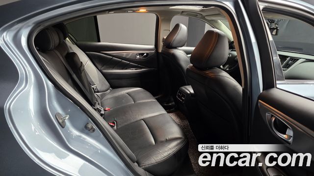 Infiniti Q50 2015 — photo 12