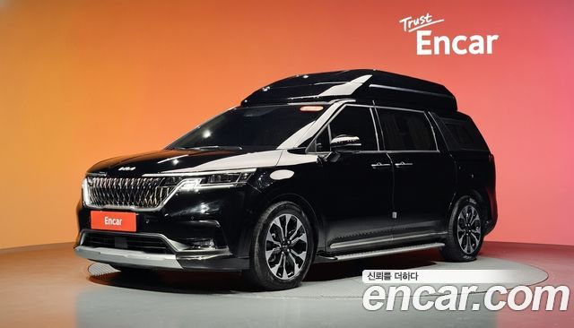 Kia Canival 2022 — photo 1