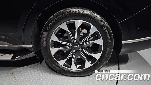 Kia Canival 2022 — photo 7