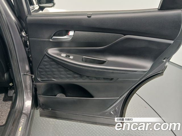 Hyundai Santafe 2021 — photo 15