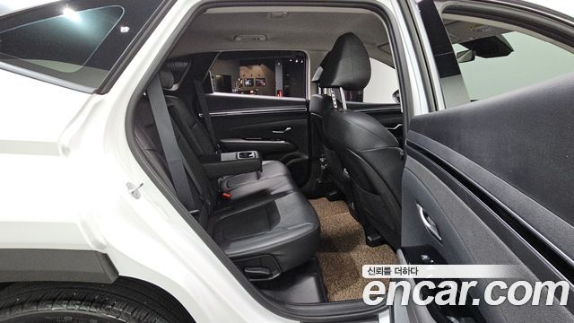 Hyundai Tucson 2023 — photo 18