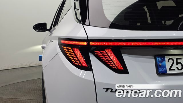 Hyundai Tucson 2023 — photo 9