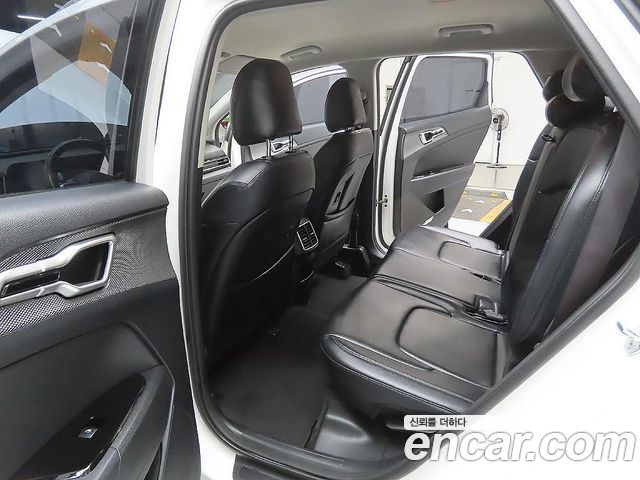 Kia Sportage 2022 — photo 10