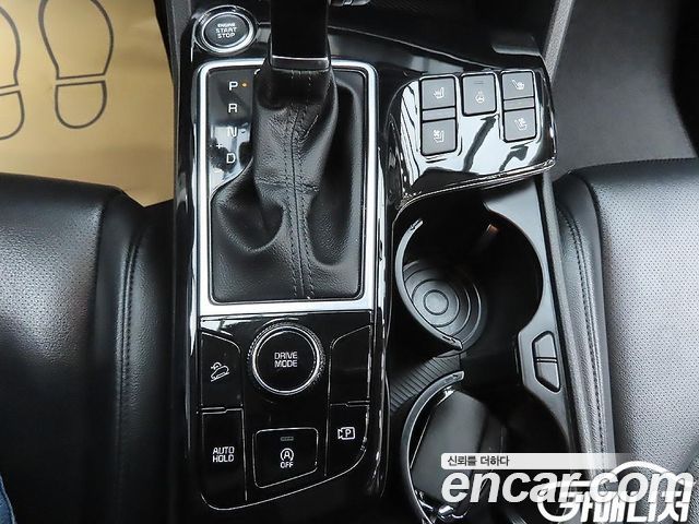Kia Sportage 2022 — photo 12