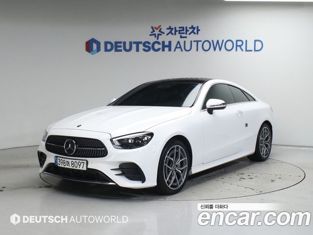 Mercedes-Benz E-Class 2022 — photo 3