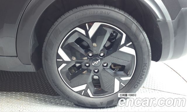 Kia Niro 2023 — photo 7