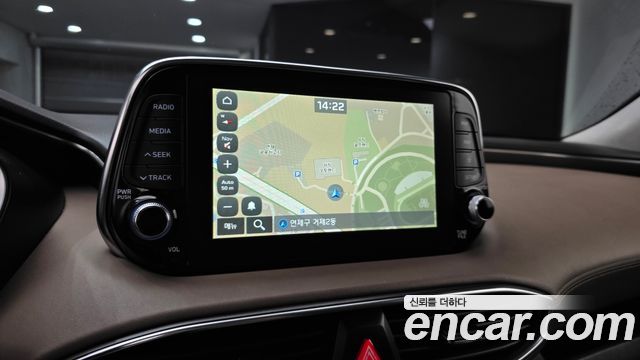 Hyundai Santafe 2019 — photo 20