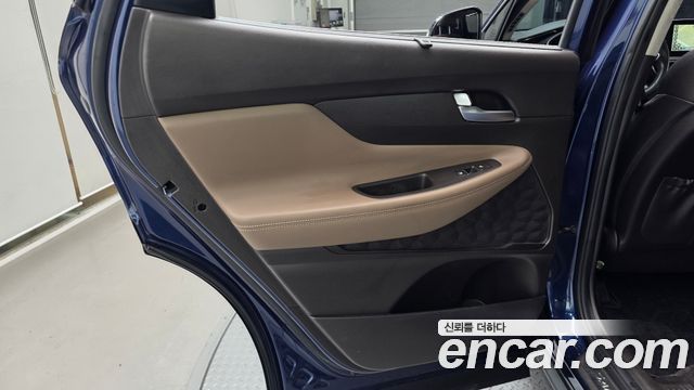 Hyundai Santafe 2019 — photo 15