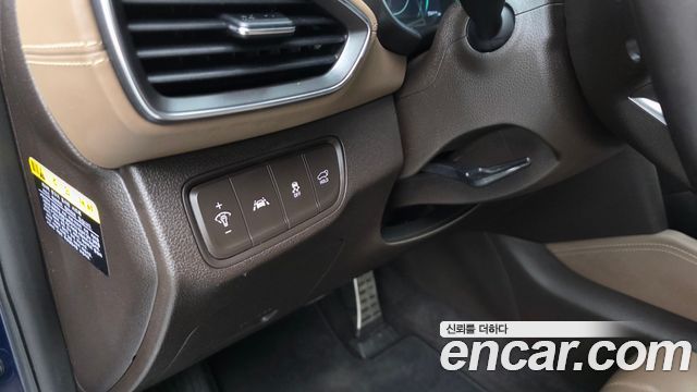 Hyundai Santafe 2019 — photo 27
