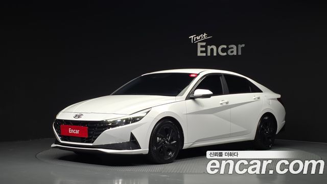Hyundai AVANTE 2023 — photo 1