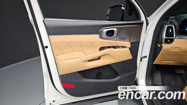 Kia Sorento 2021 — photo 14