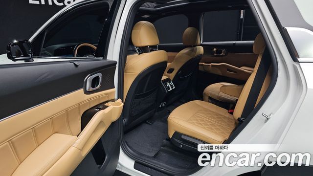Kia Sorento 2021 — photo 16