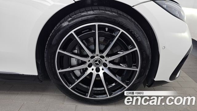 Mercedes-Benz EQS 2022 — photo 7