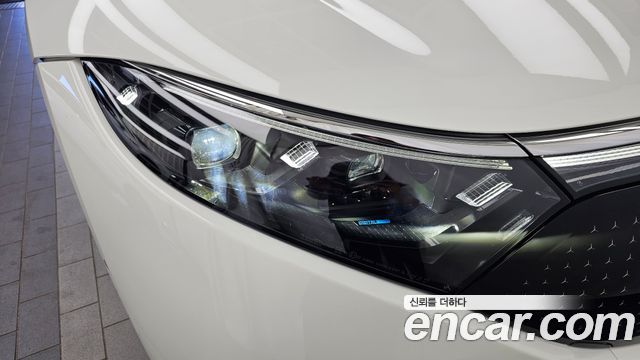 Mercedes-Benz EQS 2022 — photo 8