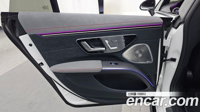 Mercedes-Benz EQS 2022 — photo 15
