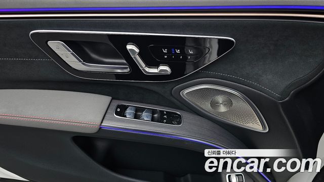 Mercedes-Benz EQS 2022 — photo 28