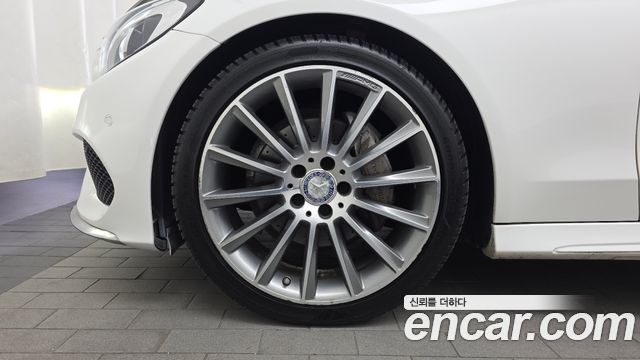 Mercedes-Benz C-Class 2017 — photo 5