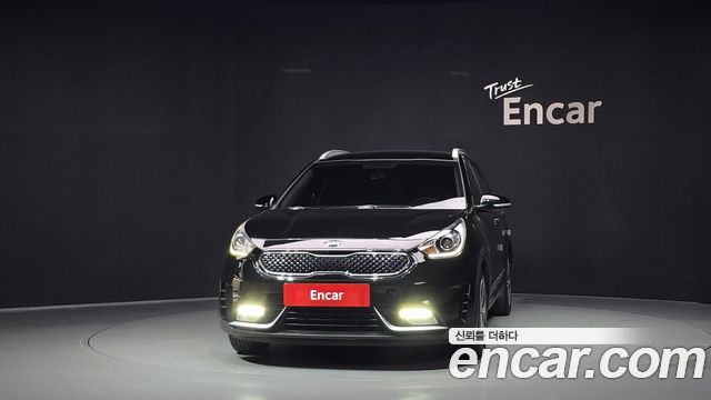 Kia Niro 2018 — photo 3