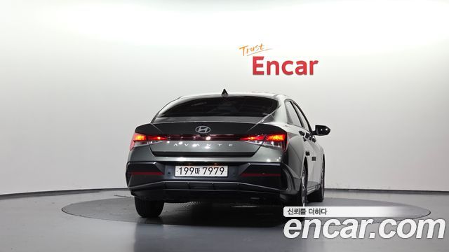 Hyundai AVANTE 2024 — photo 4