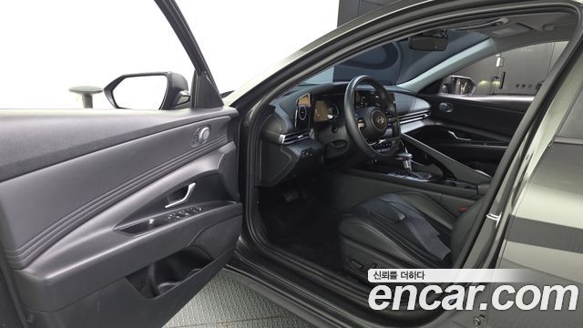 Hyundai AVANTE 2024 — photo 13