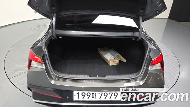 Hyundai AVANTE 2024 — photo 26