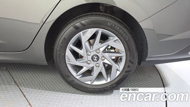 Hyundai AVANTE 2024 — photo 7