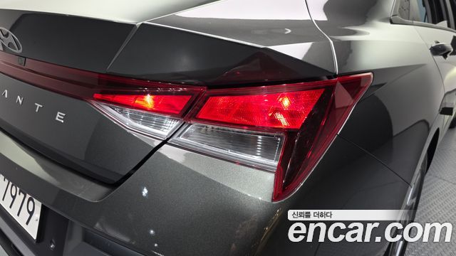 Hyundai AVANTE 2024 — photo 9