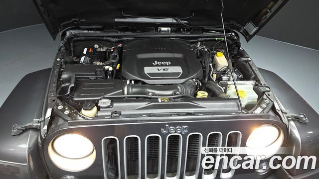 Jeep Wrangler 2017 — photo 6