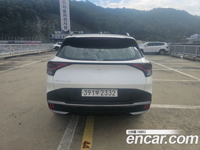 Kia Sportage 2023 — photo 4