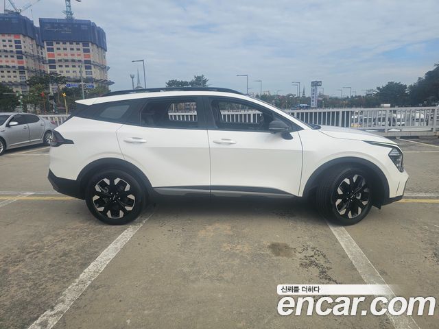 Kia Sportage 2023 — photo 20