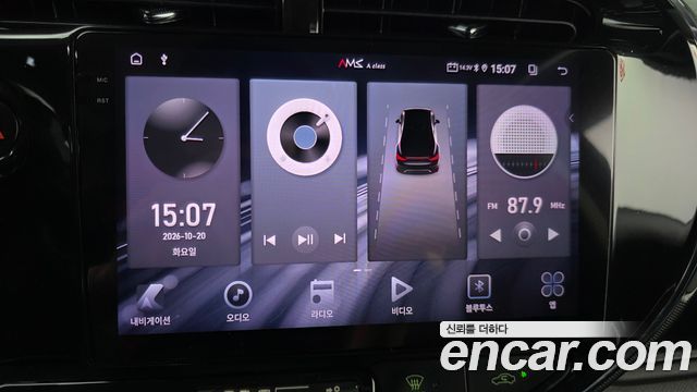 Toyota Prius 2019 — photo 22