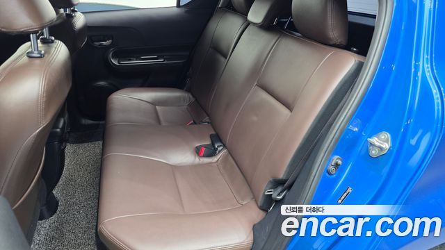 Toyota Prius 2019 — photo 16