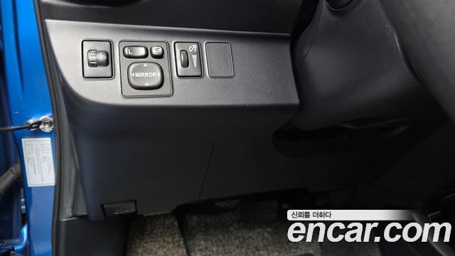 Toyota Prius 2019 — photo 30