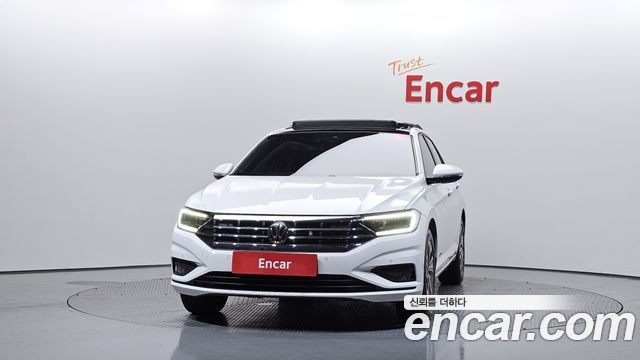 Volkswagen Jetta 2021 — photo 3