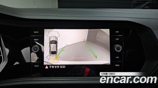Volkswagen Jetta 2021 — photo 21