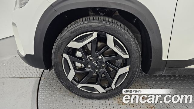 Kia Seltos 2024 — photo 5