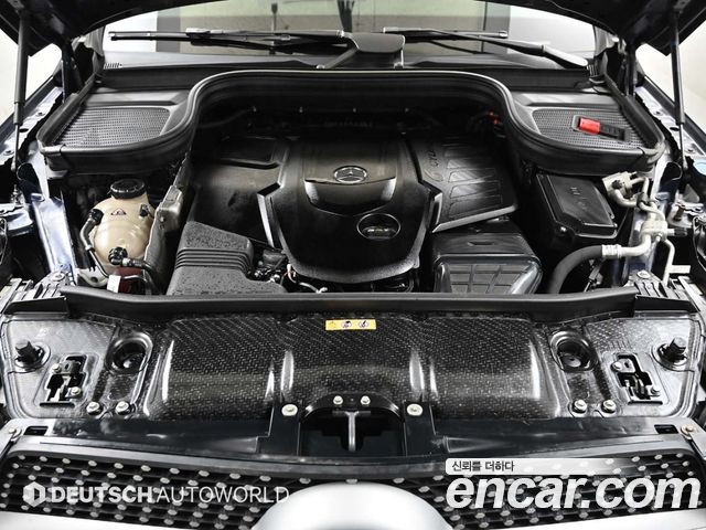 Mercedes-Benz GLE-Class 2021 — photo 6