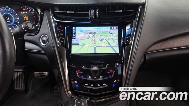 Cadillac CTS 2016 — photo 14