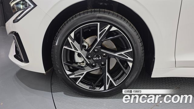 Kia K5 2026 — photo 5
