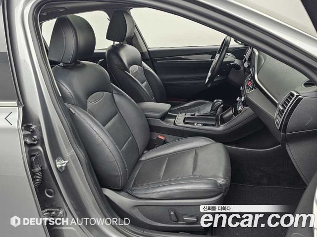 Hyundai Grandeur 2017 — photo 10