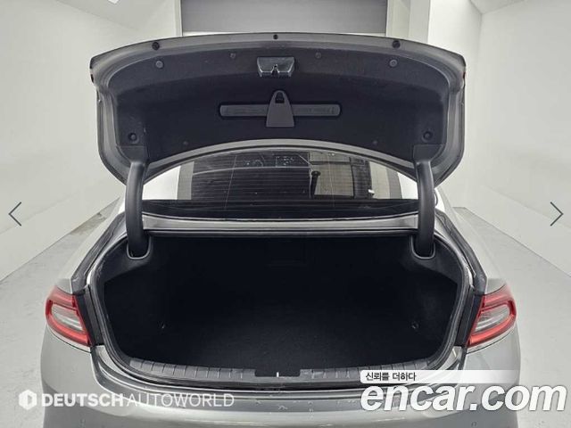 Hyundai Grandeur 2017 — photo 19
