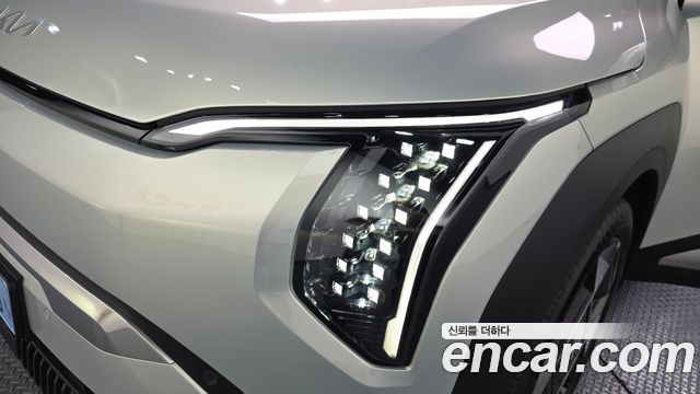 Kia EV3 2025 — photo 8