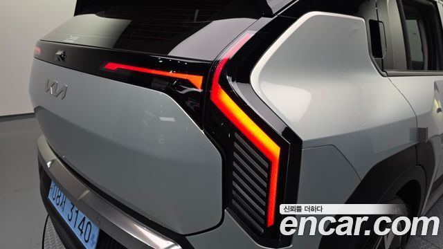 Kia EV3 2025 — photo 9