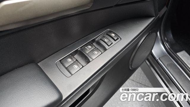 KG Mobility KORANDO 2018 — photo 27