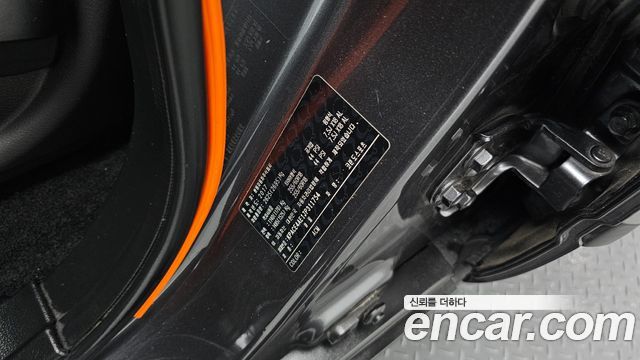 KG Mobility KORANDO 2018 — photo 30