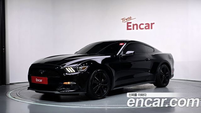 Ford Mustang 2016 — photo 1